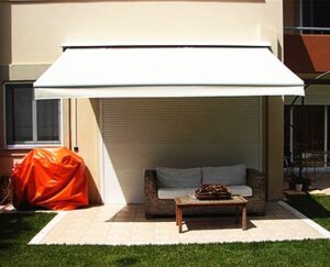 copertine-retractabile-casetate